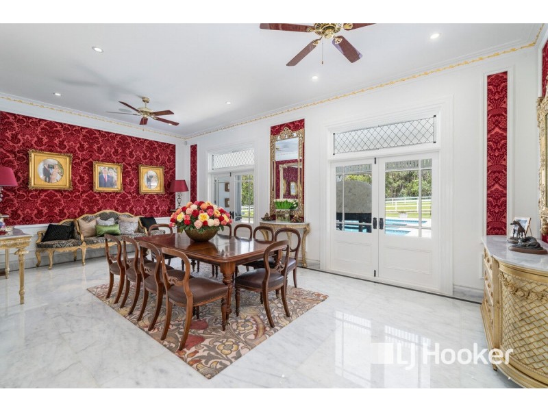 39 Oakridge Street, Burbank QLD 4156