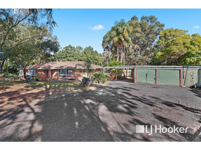 36 Hewett Drive, Regency Downs QLD 4341