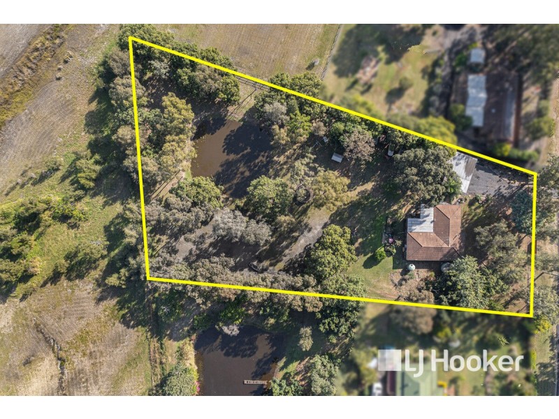 36 Hewett Drive, Regency Downs QLD 4341