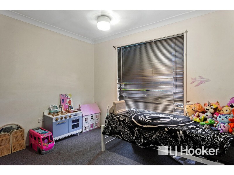 18 Bursaria Street, Crestmead QLD 4132