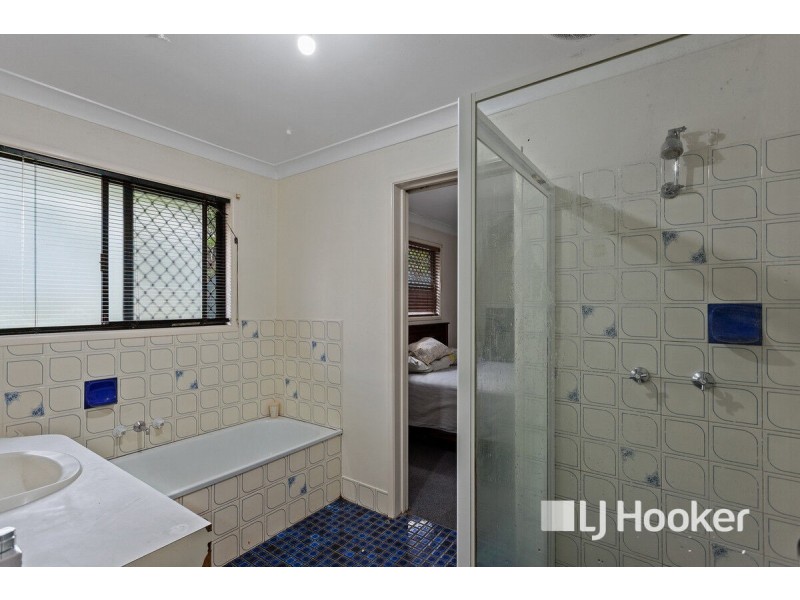 18 Bursaria Street, Crestmead QLD 4132