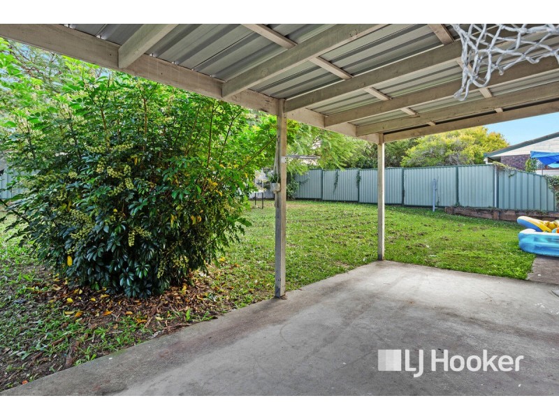 18 Bursaria Street, Crestmead QLD 4132