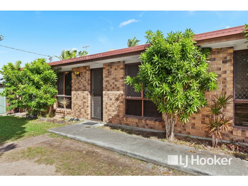 18 Bursaria Street, Crestmead QLD 4132