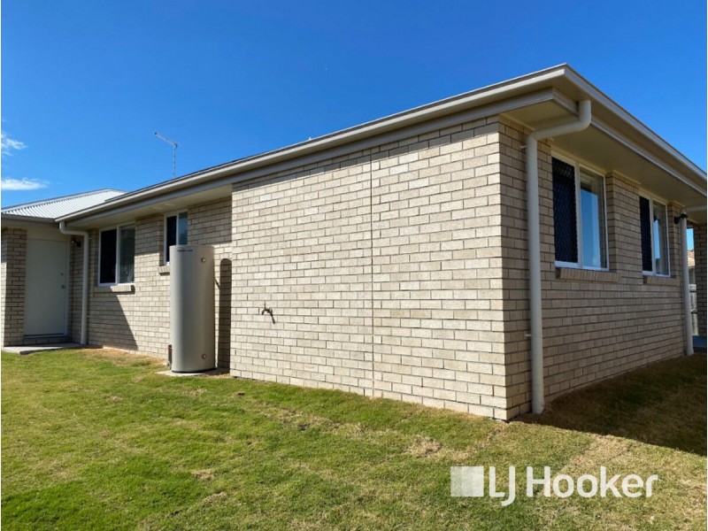 18 Lawson Crescent, Laidley North QLD 4341