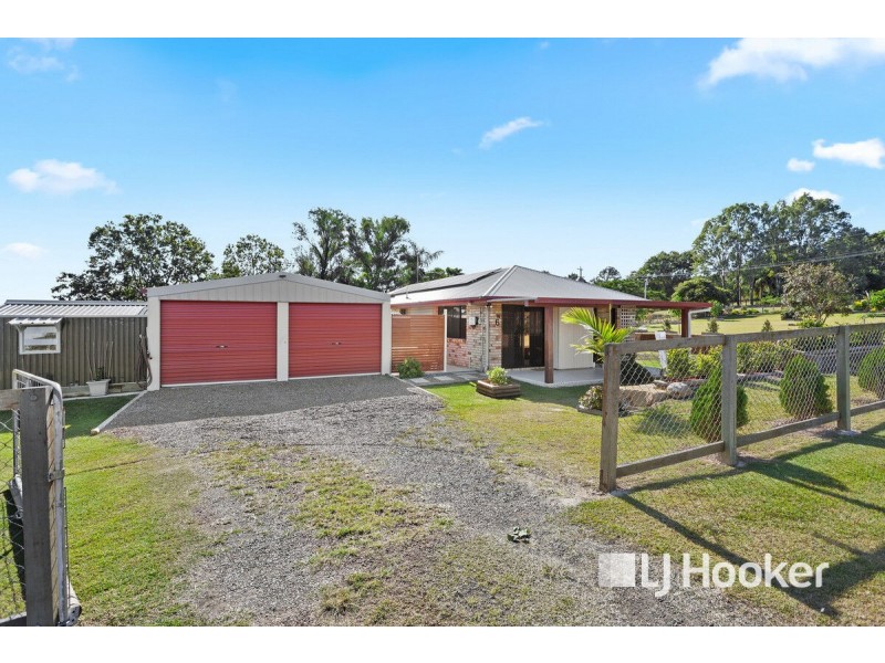 6 Bauer Street, Lowood QLD 4311