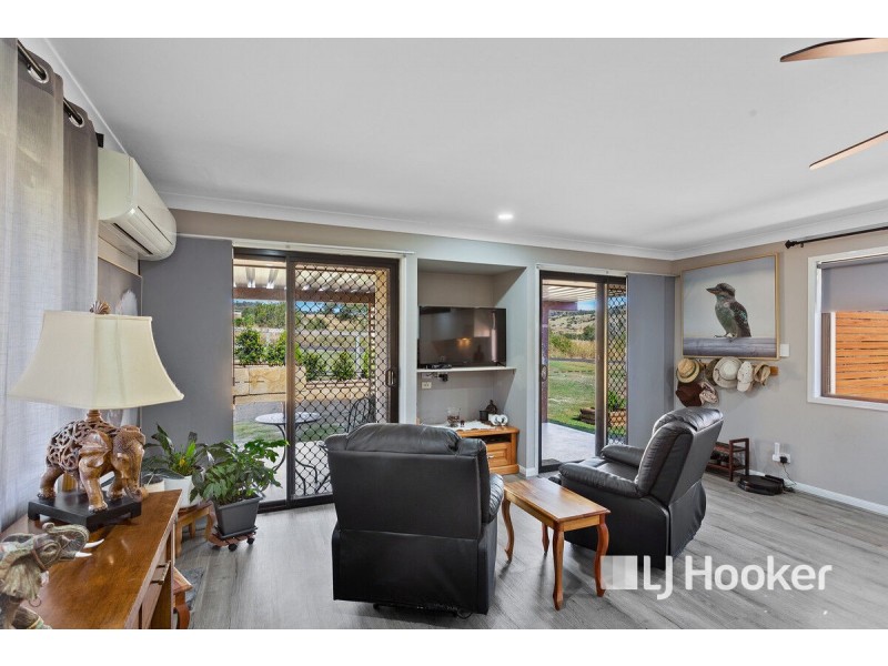 6 Bauer Street, Lowood QLD 4311