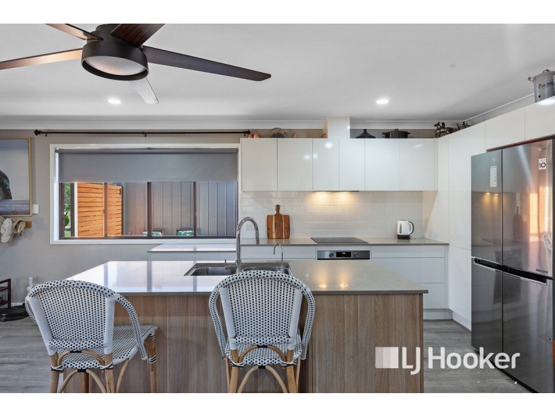 6 Bauer Street, Lowood QLD 4311