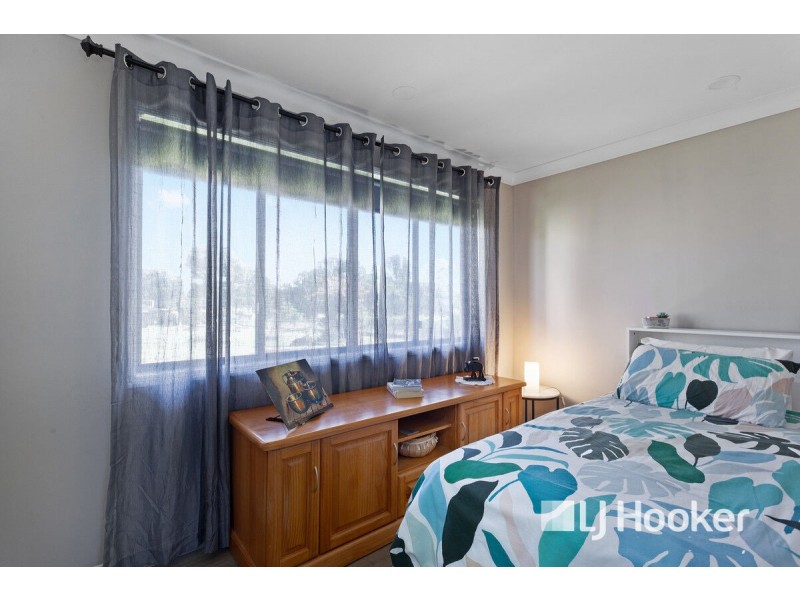 6 Bauer Street, Lowood QLD 4311