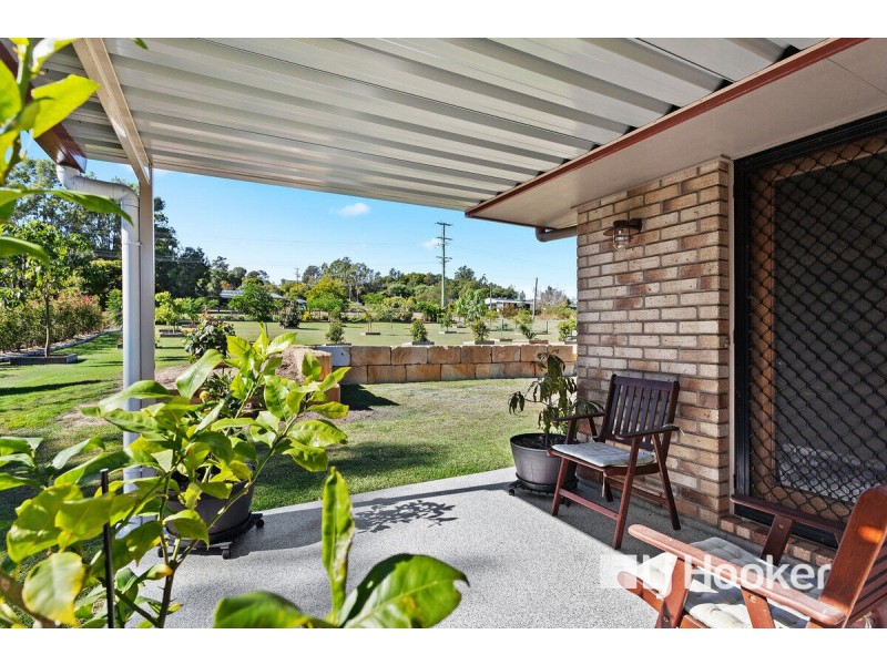 6 Bauer Street, Lowood QLD 4311