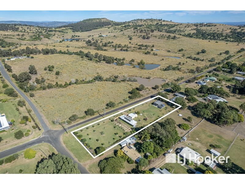 6 Bauer Street, Lowood QLD 4311