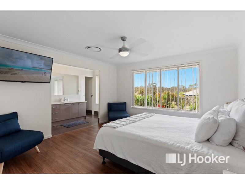 24 White Gums Road, Hatton Vale QLD 4341