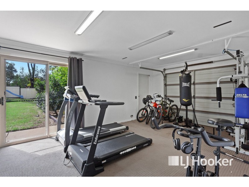 24 White Gums Road, Hatton Vale QLD 4341