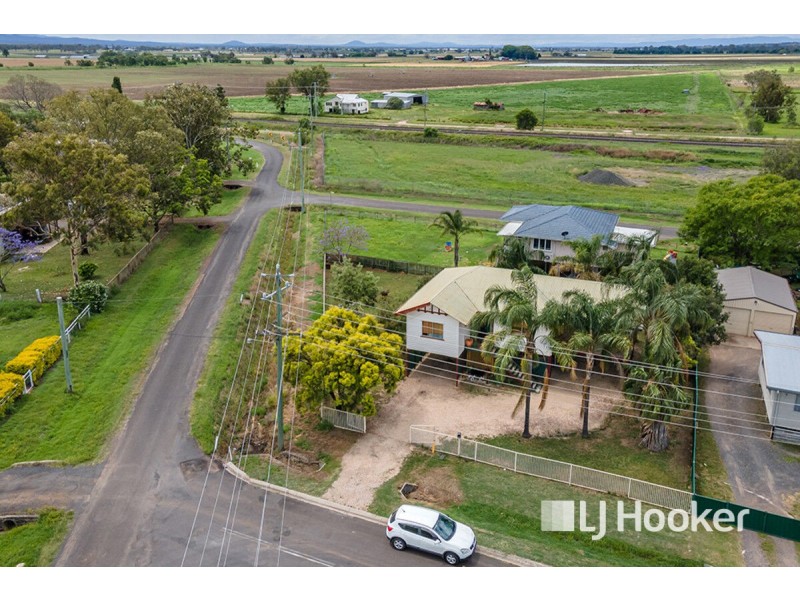 36 Robert Street, Forest Hill QLD 4342