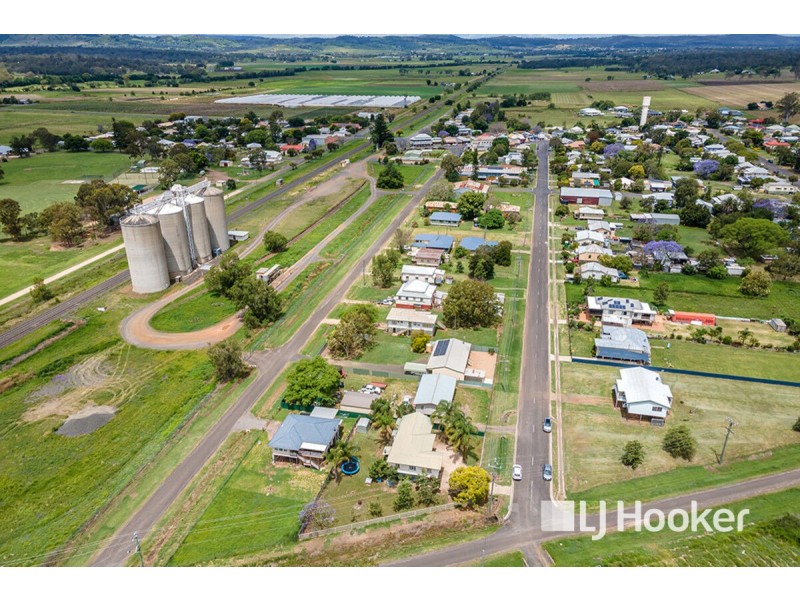 36 Robert Street, Forest Hill QLD 4342