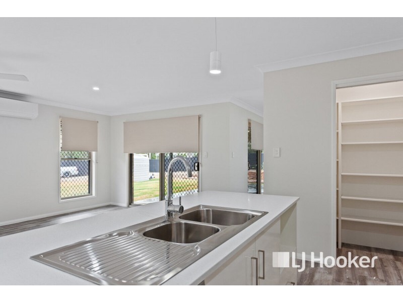 16 Sandpiper Drive, Regency Downs QLD 4341