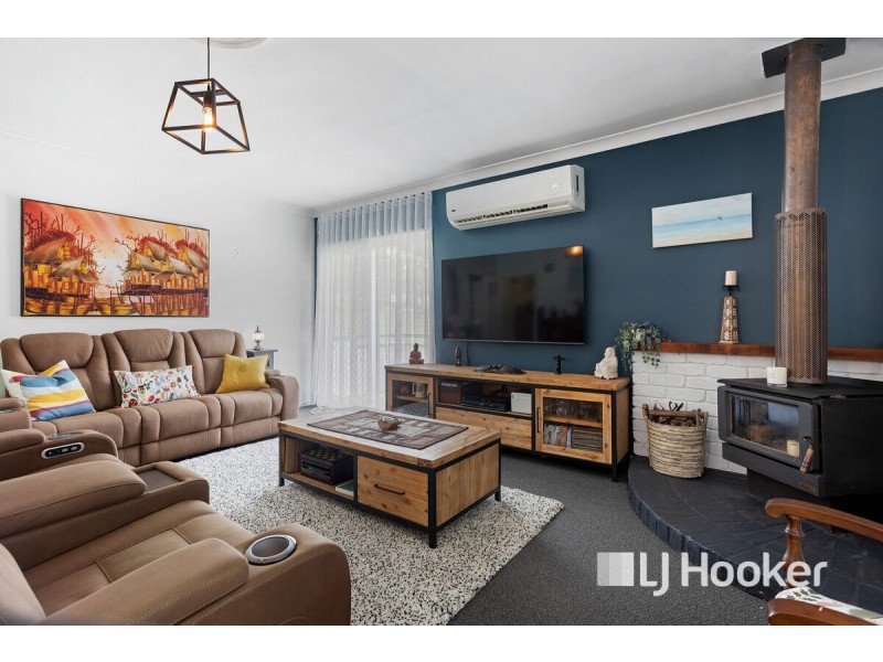 10b Firetail Avenue, Regency Downs QLD 4341