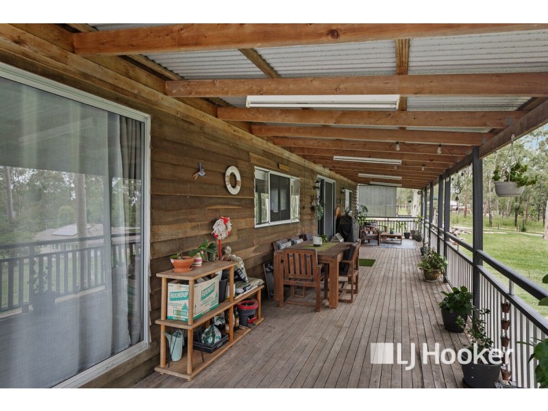 10b Firetail Avenue, Regency Downs QLD 4341