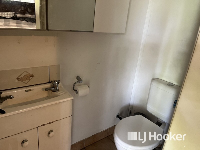 8 Benjamin Court, Regency Downs QLD 4341