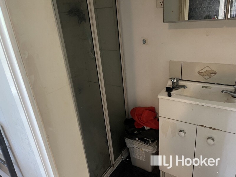 8 Benjamin Court, Regency Downs QLD 4341