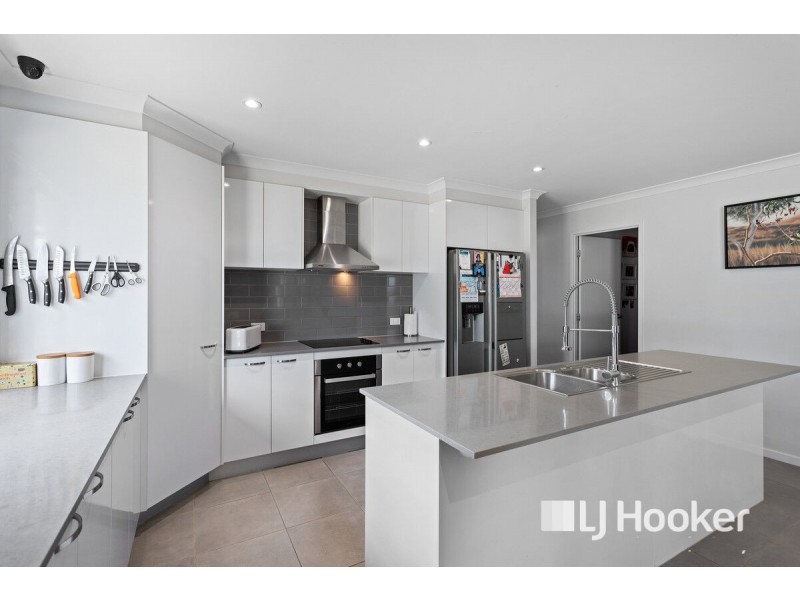 55 staatz Quarry Road, Regency Downs QLD 4341