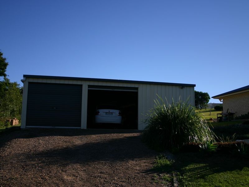 151 Lakes Drive, Laidley Heights QLD 4341