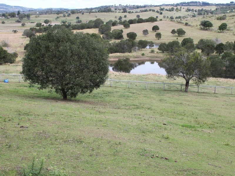 61 Strasburgs Rd, Lark Hill QLD 4306