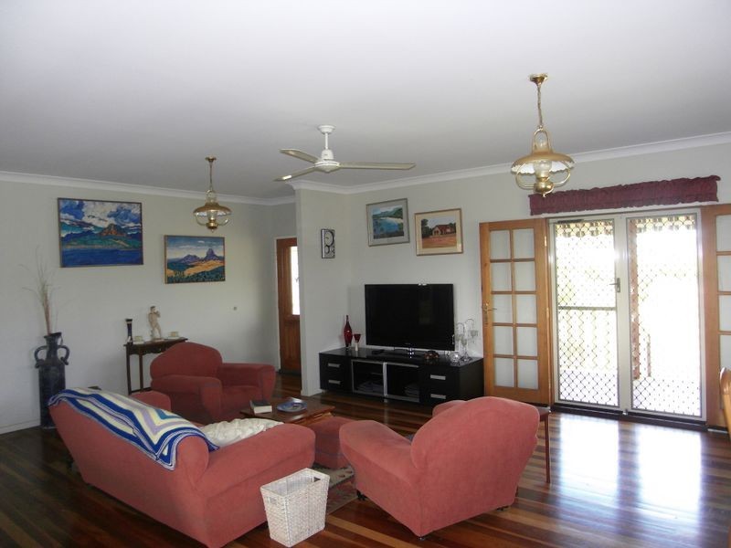 5 Robin Court, Laidley Heights QLD 4341