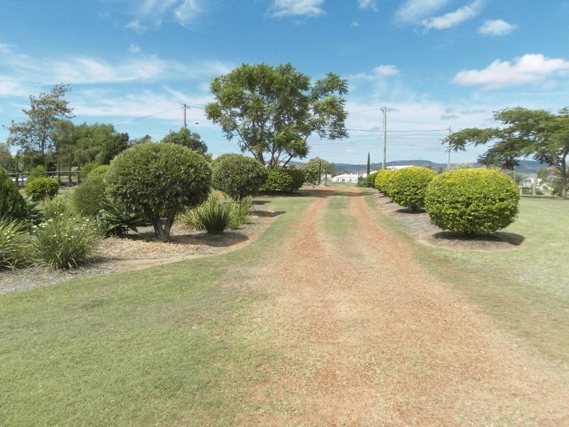 5 Robin Court, Laidley Heights QLD 4341