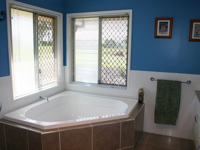41 Hannant Road, Kensington Grove QLD 4341