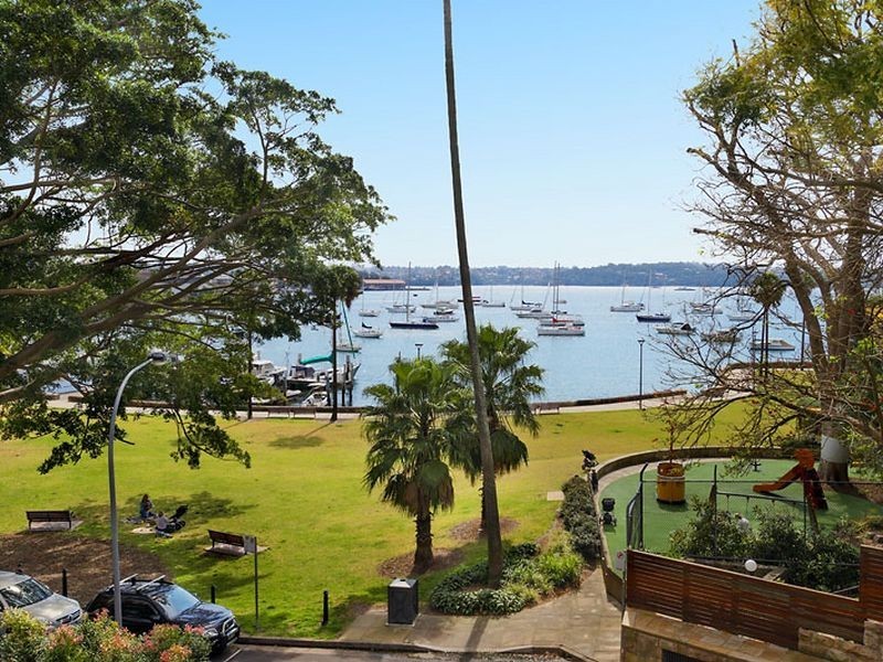 201/11 The Esplanade, Elizabeth Bay NSW 2011