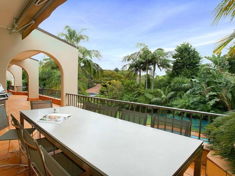 12 Drumalbyn Road, Bellevue Hill NSW 2023