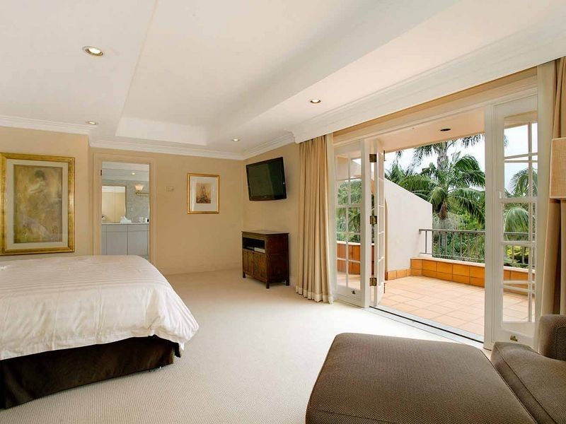 12 Drumalbyn Road, Bellevue Hill NSW 2023
