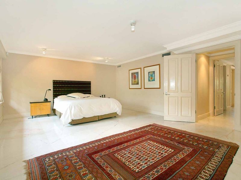 12 Drumalbyn Road, Bellevue Hill NSW 2023