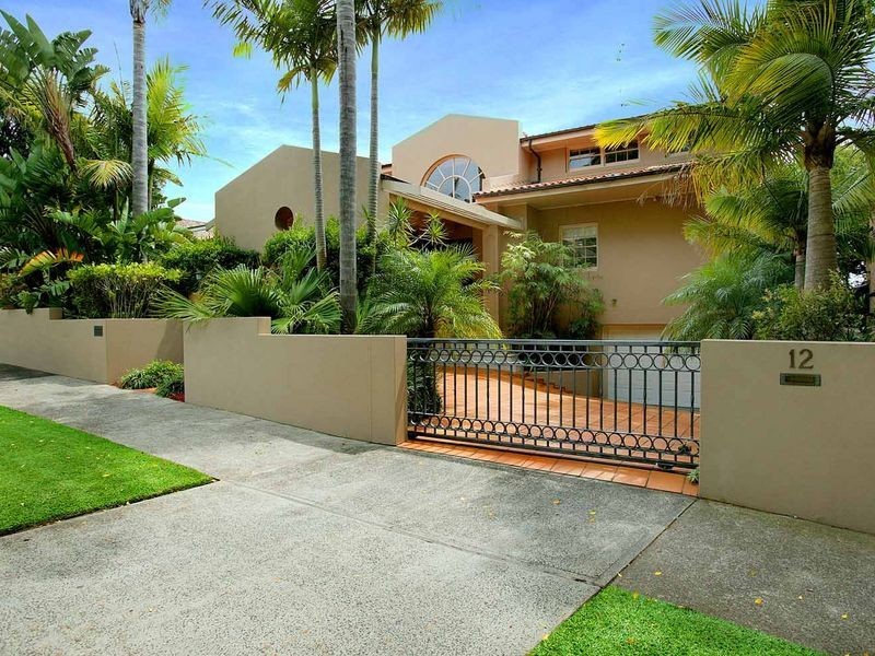 12 Drumalbyn Road, Bellevue Hill NSW 2023
