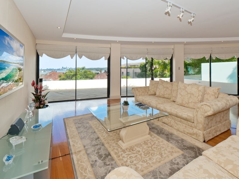 6/15 Ian Street, Rose Bay NSW 2029