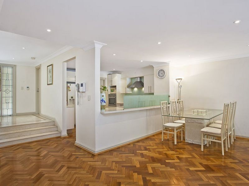 4/335 New South Head Road, Double Bay NSW 2028