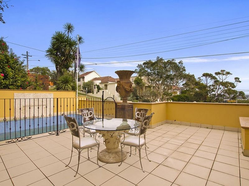 Residence West/58 Gilbert Street, Dover Heights NSW 2030