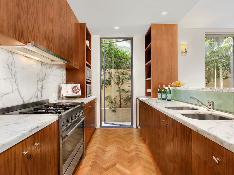 2/39 Mona Rd, Darling Point NSW 2027