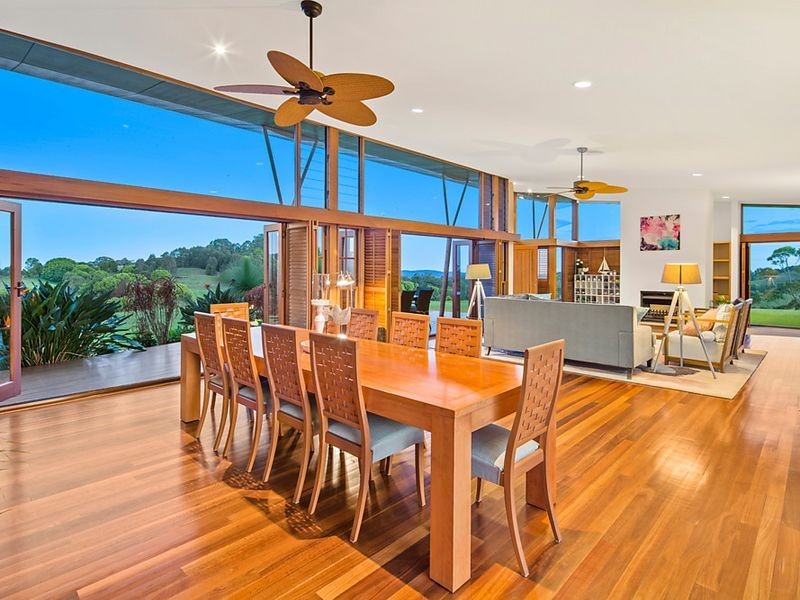 368 Dath Henderson Road, Tinbeerwah QLD 4563