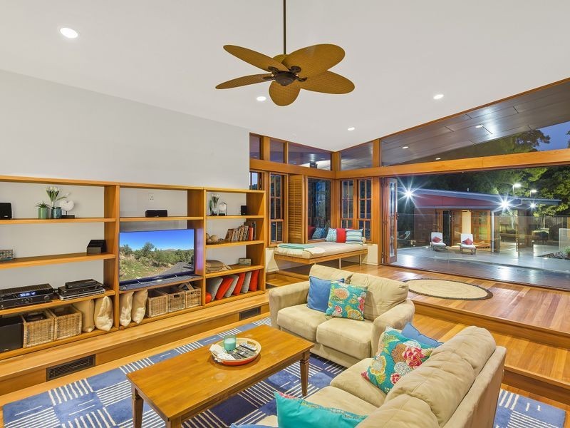 368 Dath Henderson Road, Tinbeerwah QLD 4563