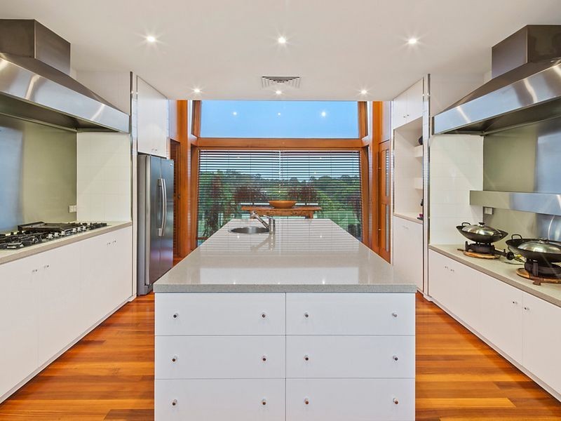 368 Dath Henderson Road, Tinbeerwah QLD 4563