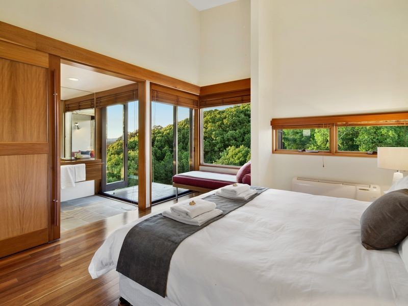 368 Dath Henderson Road, Tinbeerwah QLD 4563