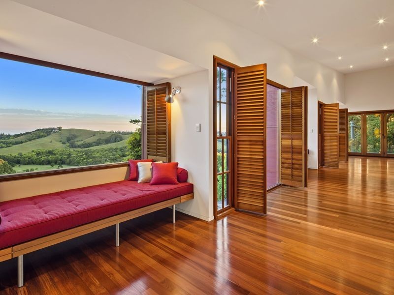 368 Dath Henderson Road, Tinbeerwah QLD 4563