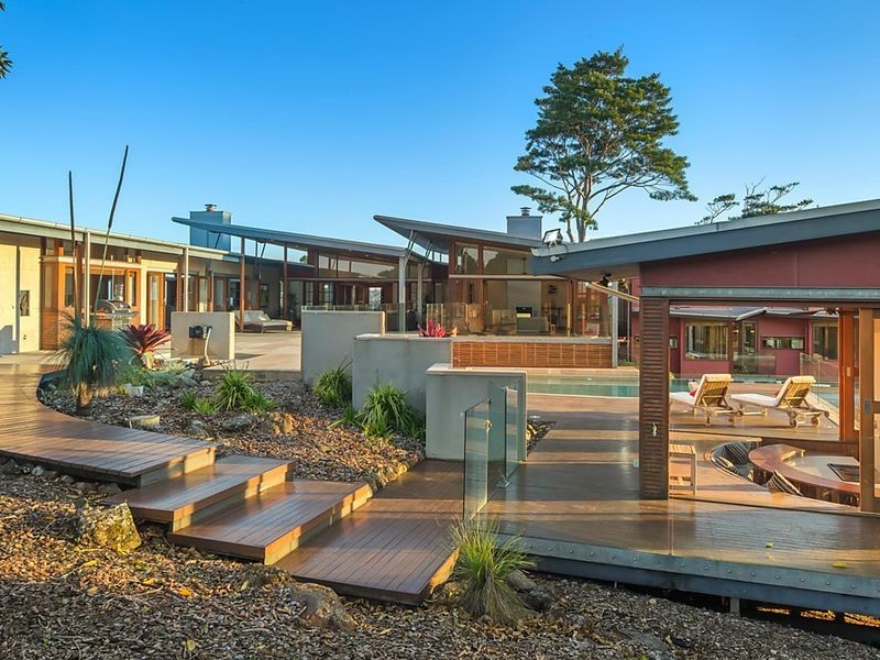 368 Dath Henderson Road, Tinbeerwah QLD 4563