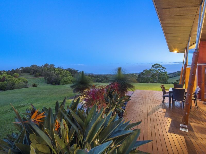 368 Dath Henderson Road, Tinbeerwah QLD 4563