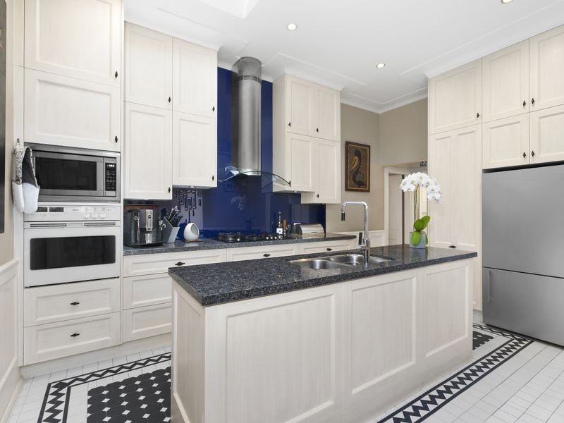 43 Drumalbyn Road, Bellevue Hill NSW 2023