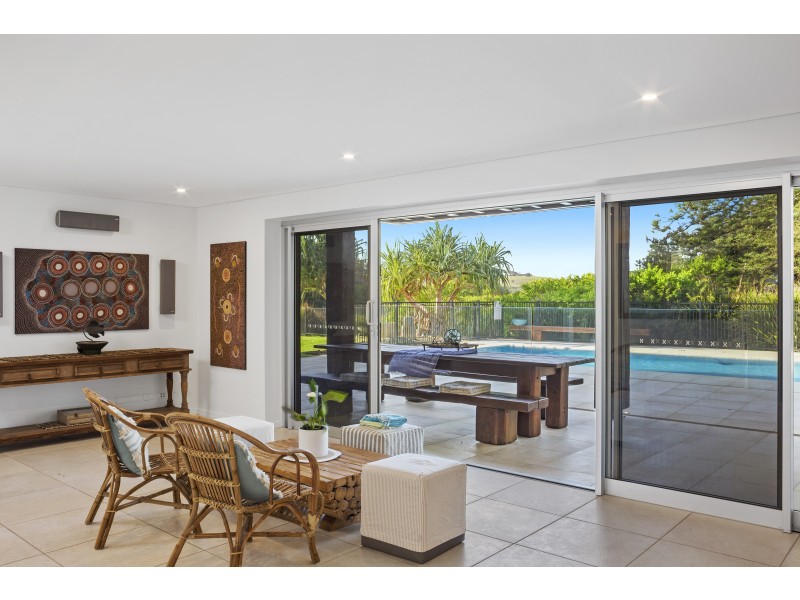 1 Rocky Point Road, Lennox Head NSW 2478