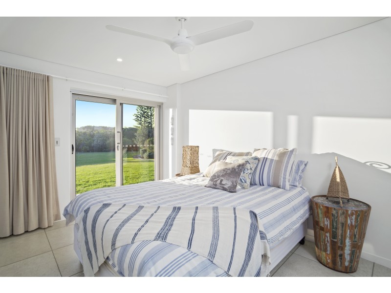 1 Rocky Point Road, Lennox Head NSW 2478