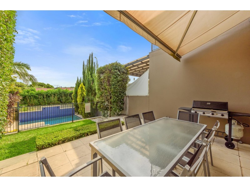 74 Gilgandra Road, North Bondi NSW 2026