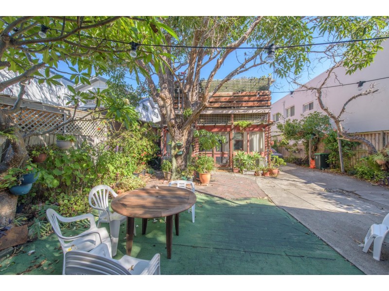 16 Owen Street, North Bondi NSW 2026